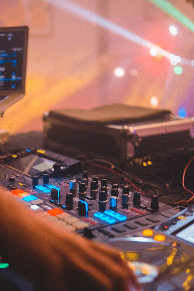 DJ's, Licht & Geluid